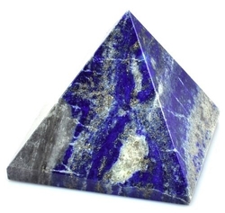 Lapis lazuli pyramida 50 x 49 mm