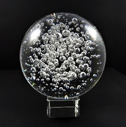 Koule křišťálová skleněná s bublinami 100 mm