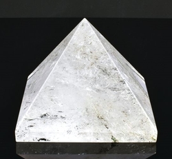 Křišťálová pyramida 80 mm