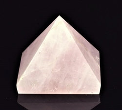 Růženínová pyramida 49 x 48 mm