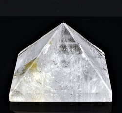 Křišťálová pyramida 85 x 85 mm