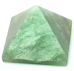 Avanturín zelený pyramida 26 x 26 mm