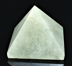 Avanturín zelený pyramida 54 x 54 mm