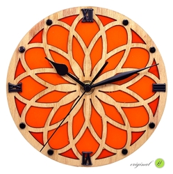 Dřevěné hodiny oranžové