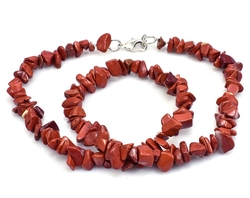 Jaspis červený náhrdelník z tromlovaných kamenů