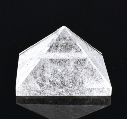 Křišťálová pyramida 50 mm