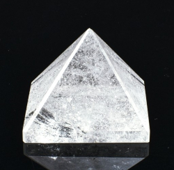 Křišťálová pyramida 40 mm