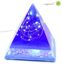 Pyramidová lampa Galaxy s křišťálem - USB
