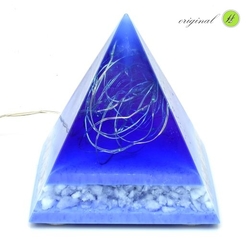 Pyramidová lampa Galaxy s křišťálem - USB