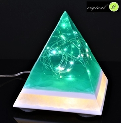 Pyramidová lampa zelená s křišťálem - USB