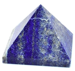 Lapis lazuli pyramida 49 x 49 mm