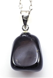 Onyx černý přívěšek tromlovaný kámen