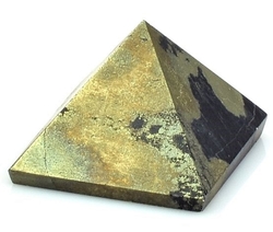 Pyrit pyramida 28 x 28 mm