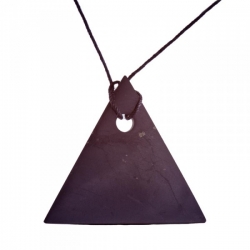 Šungit přívěšek trojúhelník 35 mm