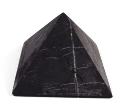 Pyramida 5 cm