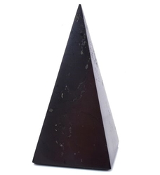 Šungitová pyramida jehlan leštěná 5 cm - SLEVA 2