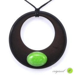 Šungitový přívěšek donut s jadeitem zeleným