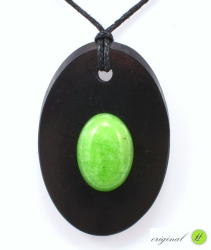 Šungitový přívěšek s jadeitem zeleným ovál
