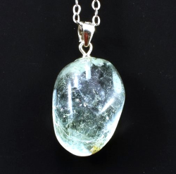 Topaz modrý přívěšek kámen / 6023