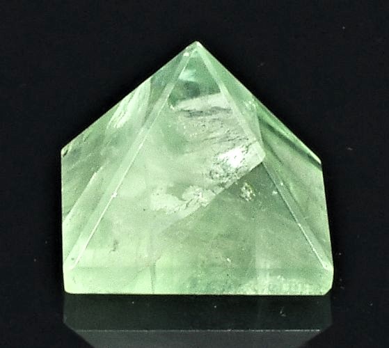 A Fluoritová pyramida 23 - 27 mm