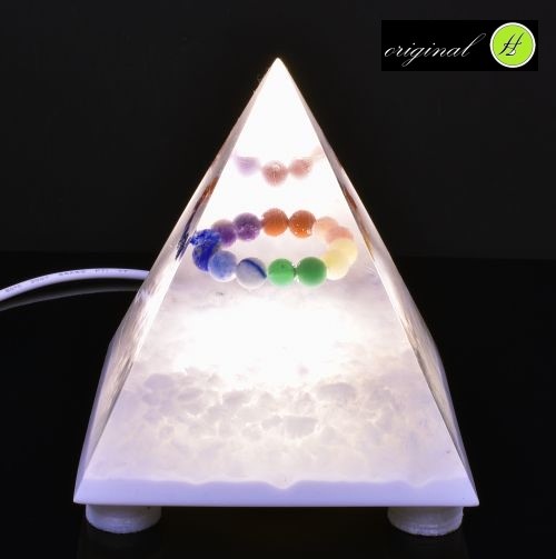 Lampa čakrová s křišťálem pyramida