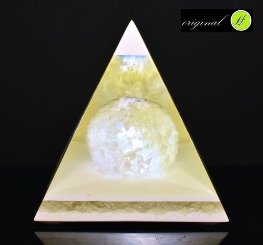Orgonit lampa citrínová s křišťálem - USB